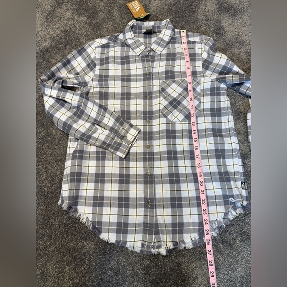 NWT Eddie Bauer Women's Gray Baby Blue Plaid Button Down Shirt Small - Picture 3 of 8